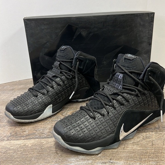 Nike LeBron XII EXT RC QS Black Chrome Basketball Sneakers – Men’s Size 11.5 main image 8